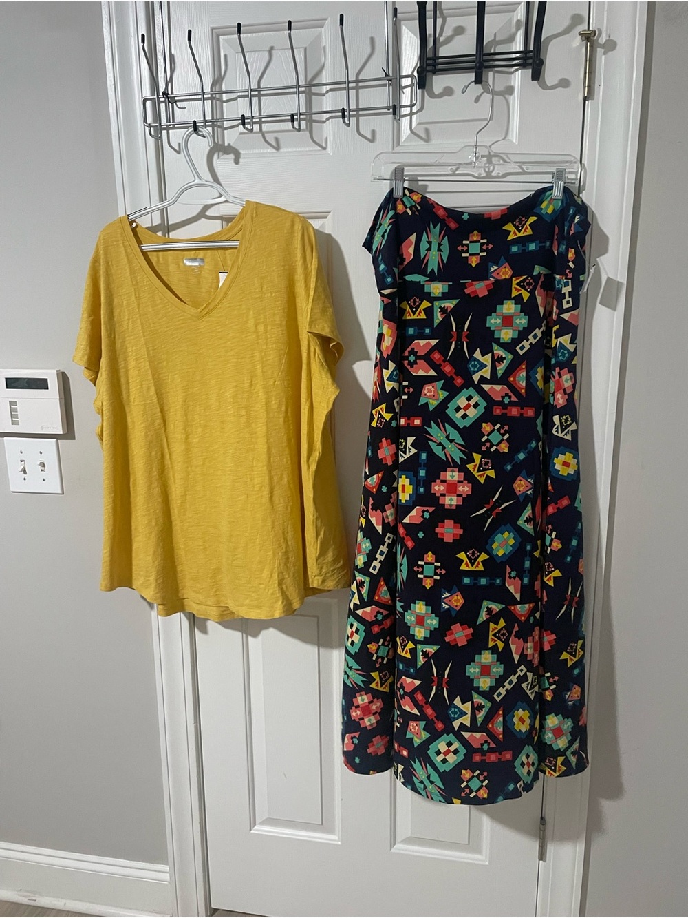 Maxi Skirt with Colorful Geometric Print - Black 2x lularoe yellow top 2x